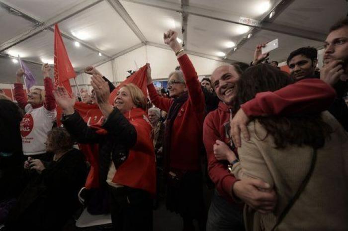 La alegría del cambio: la fiesta de los seguidores de Syriza (FOTOS)