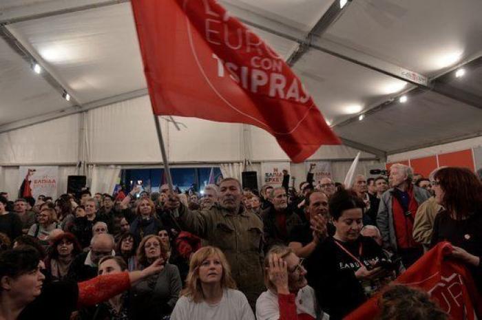 La alegría del cambio: la fiesta de los seguidores de Syriza (FOTOS)