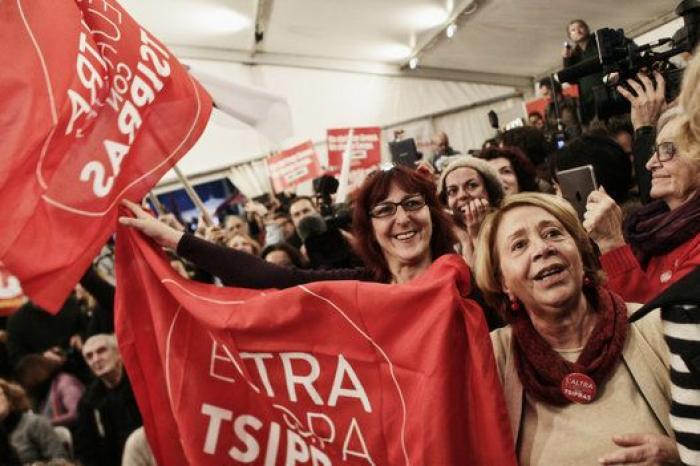 La alegría del cambio: la fiesta de los seguidores de Syriza (FOTOS)