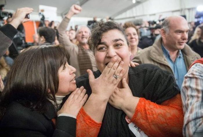 La alegría del cambio: la fiesta de los seguidores de Syriza (FOTOS)