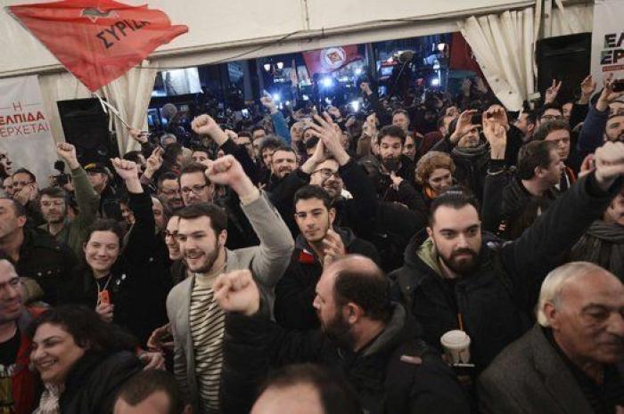 La alegría del cambio: la fiesta de los seguidores de Syriza (FOTOS)