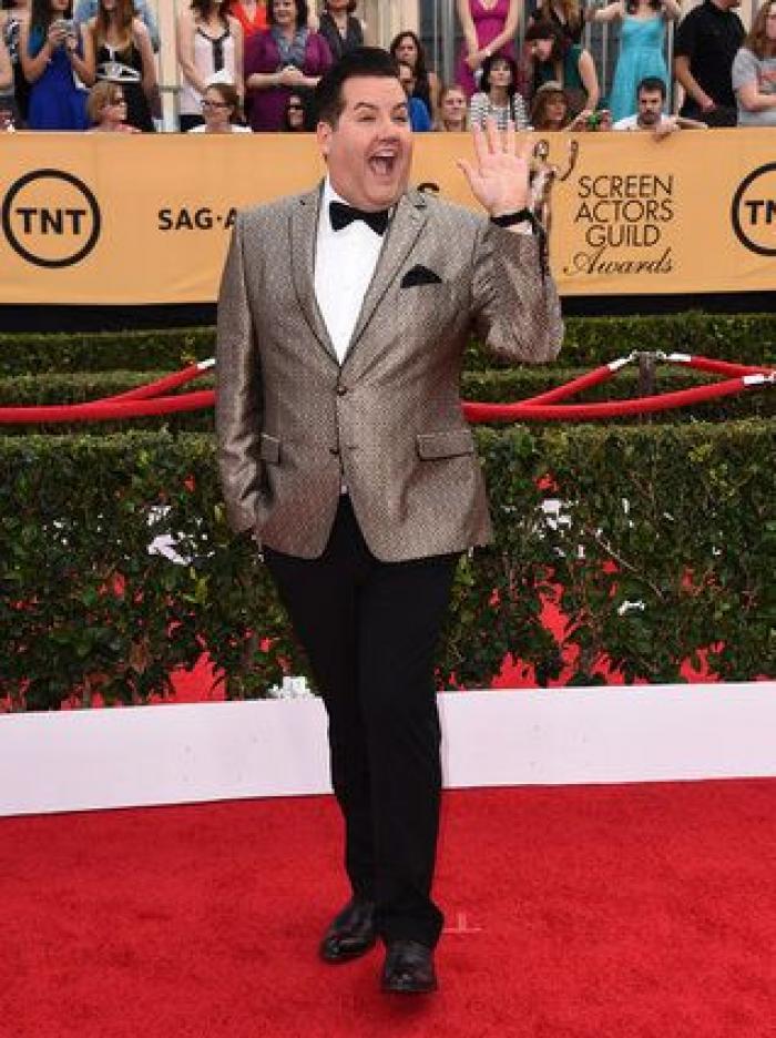 SAG Awards 2015: El patinazo de Naomi Watts por culpa del vestido de Emma Stone (VÍDEO)