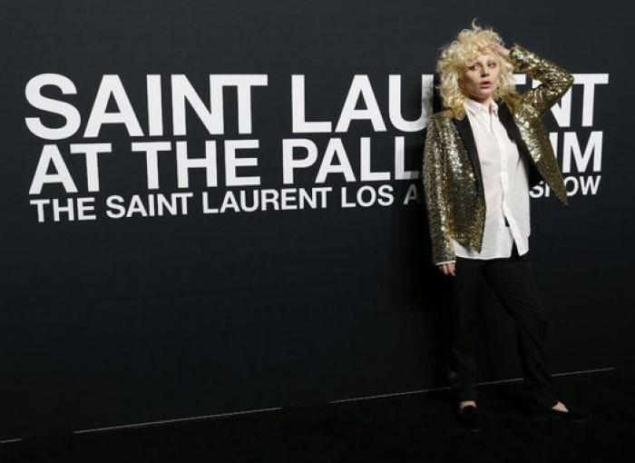 James Corden sube a Lady Gaga al 'Carpool karaoke' y se disfraza con sus mejores 'looks'