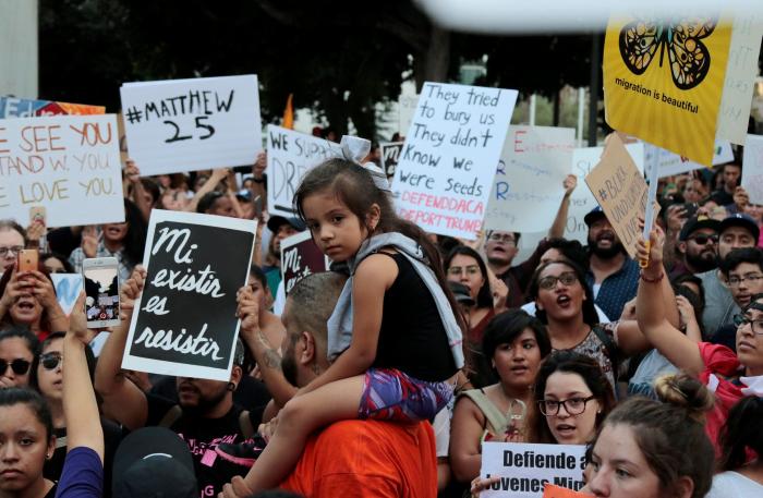 La desgarradora obra de arte realizada en la frontera entre EE UU y México