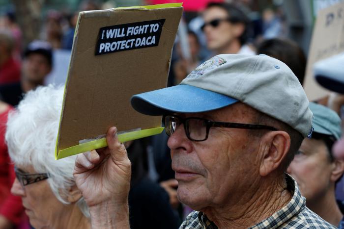 La desgarradora obra de arte realizada en la frontera entre EE UU y México