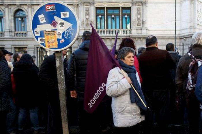 El aplaudido 'zasca' de Echenique a Andrea Levy tras definirse como "revolucionaria"