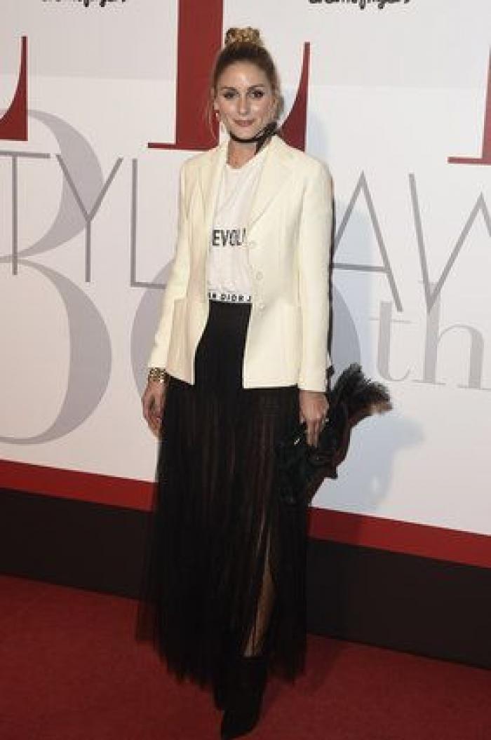 Negro, máscaras y transparencias en el 30 aniversario de 'Elle España'