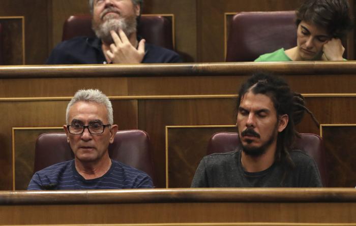 "Lecciones de trabajar, poquitas" y otras 25 balas entre Iglesias y Rivera