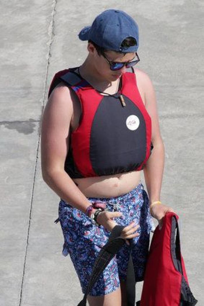 Froilán protagoniza una bronca a las puertas de una discoteca... y una cámara lo capta