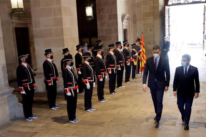Aragonès pide "hechos" en la mesa de diálogo e insiste en un referéndum en Cataluña