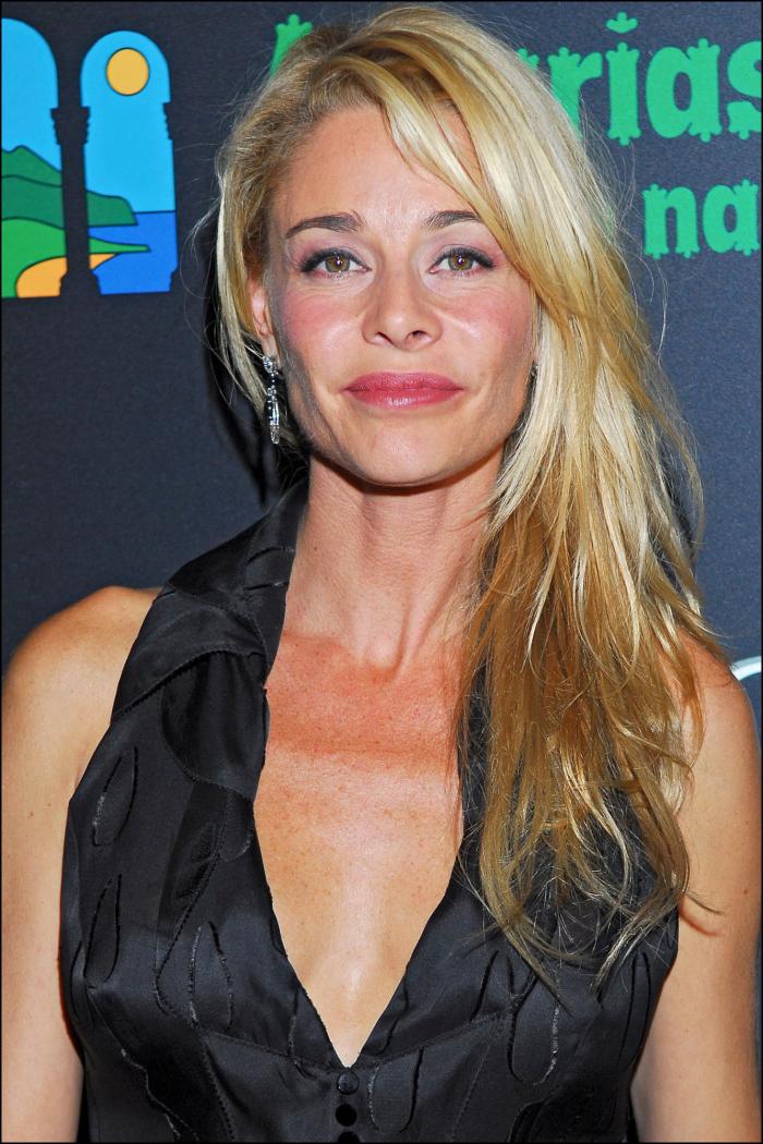 Conoce a Javier Artime, el joven de 36 años al que Belén Rueda dice "te quiero"