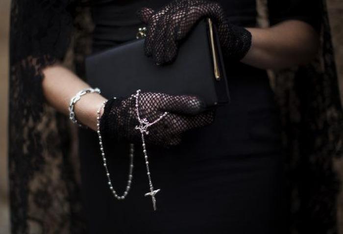 'Religión y postureo': alucina con el vídeo que arrasa en YouTube