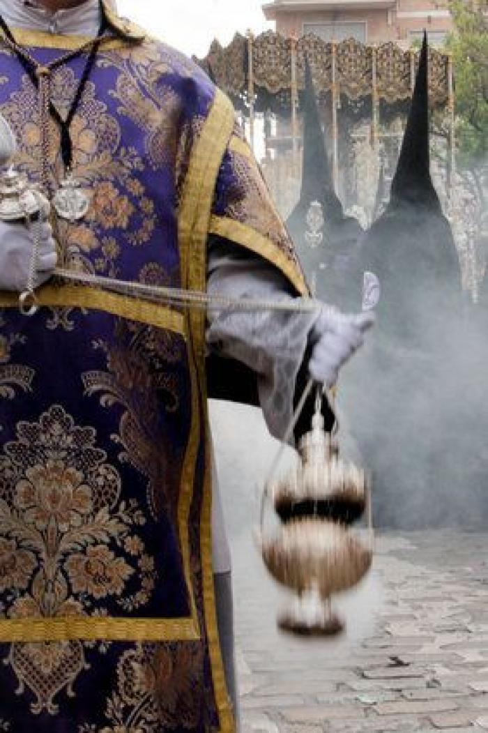 'Religión y postureo': alucina con el vídeo que arrasa en YouTube