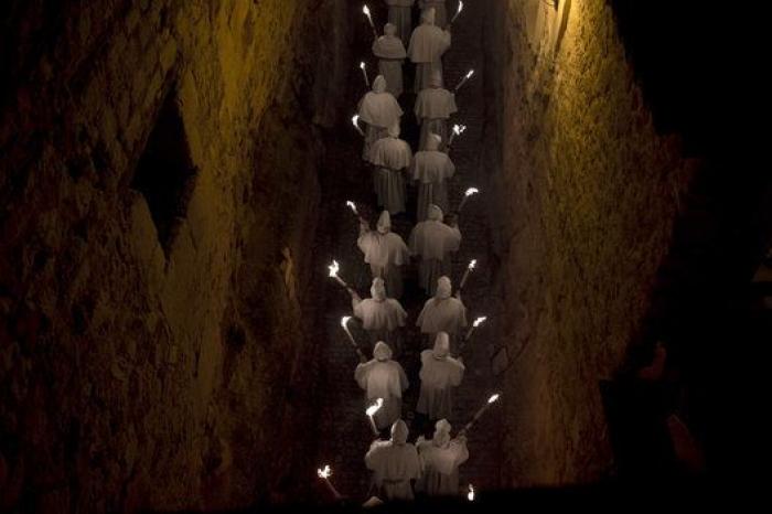 'Religión y postureo': alucina con el vídeo que arrasa en YouTube