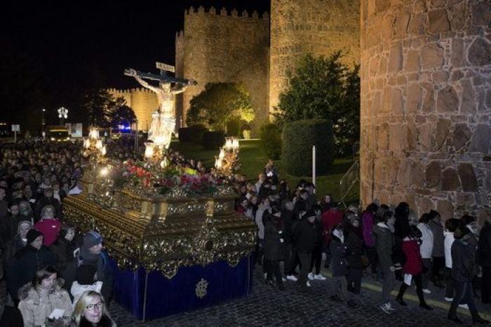 'Religión y postureo': alucina con el vídeo que arrasa en YouTube