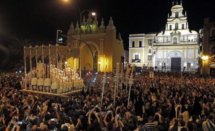'Religión y postureo': alucina con el vídeo que arrasa en YouTube