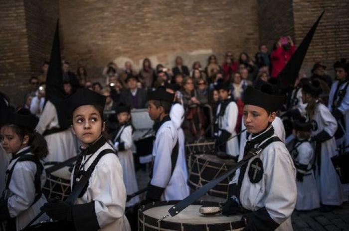 'Religión y postureo': alucina con el vídeo que arrasa en YouTube