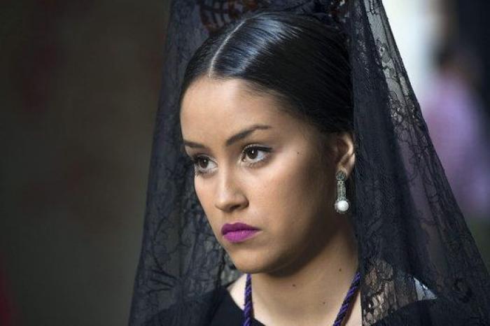 'Religión y postureo': alucina con el vídeo que arrasa en YouTube