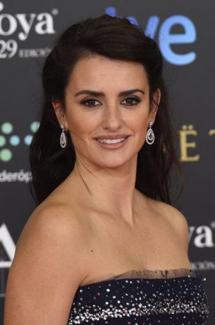 Premios Goya 2015: el beso de Dani Rovira y Clara Lago y otros momentazos de la gala (VÍDEO)