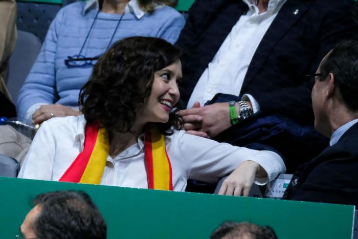 Ayuso se opone a la renta mínima porque genera "dependencia"
