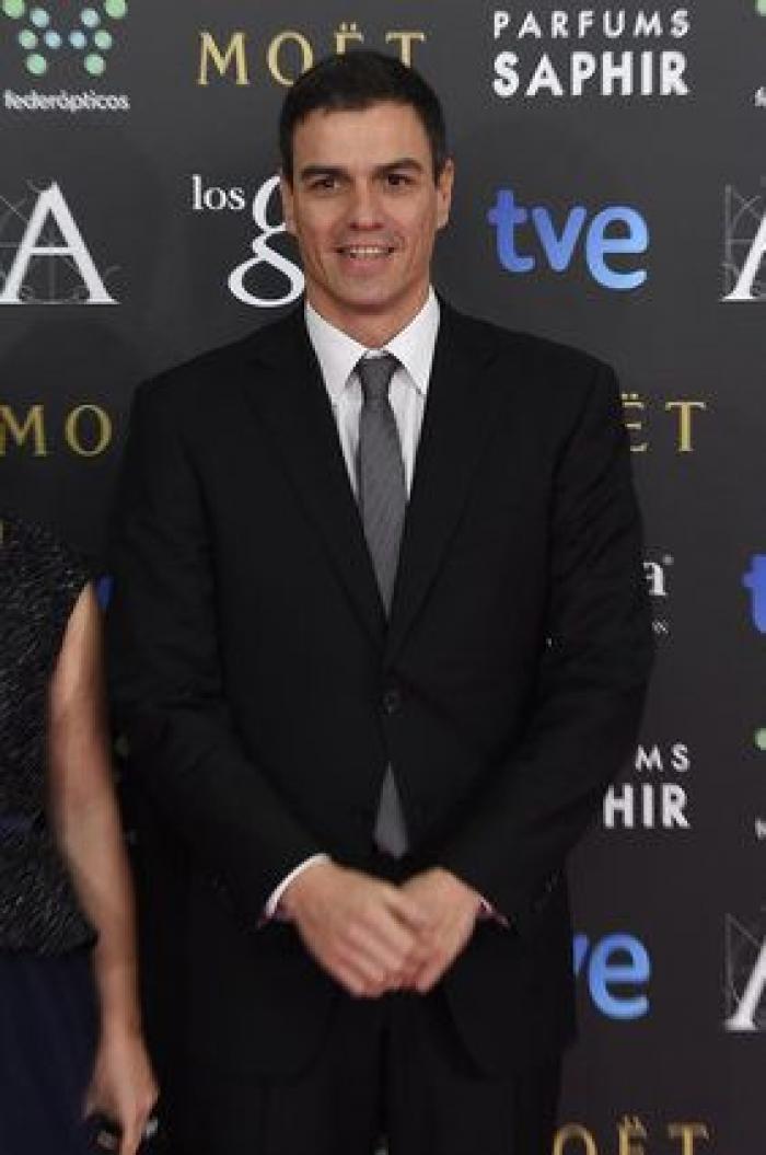 Premios Goya 2015: el beso de Dani Rovira y Clara Lago y otros momentazos de la gala (VÍDEO)