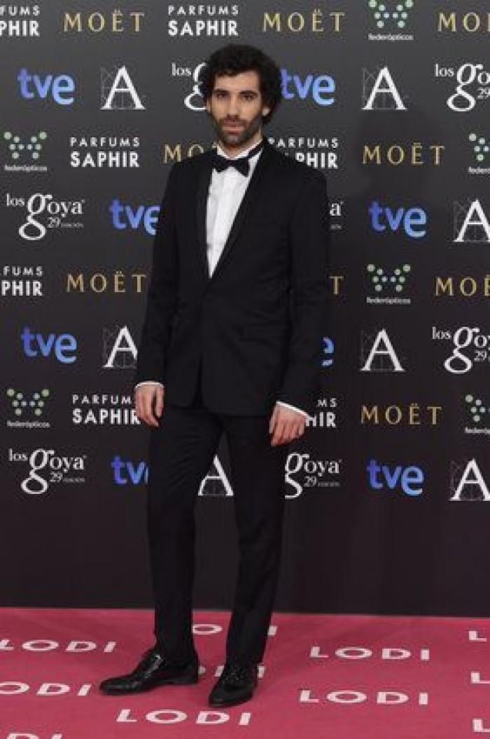 Premios Goya 2015: el beso de Dani Rovira y Clara Lago y otros momentazos de la gala (VÍDEO)