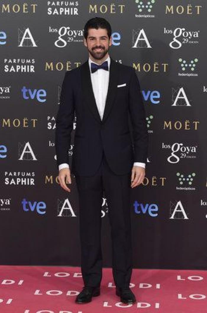 Premios Goya 2015: el beso de Dani Rovira y Clara Lago y otros momentazos de la gala (VÍDEO)