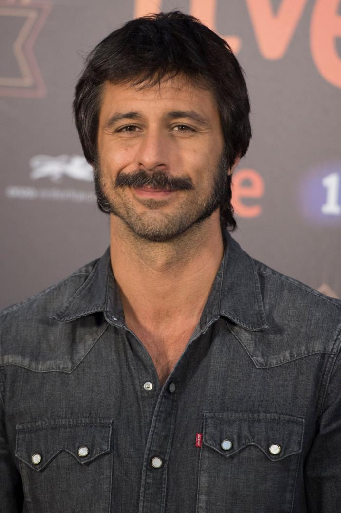 Tres palabras y una foto: Hugo Silva destroza a Toni Cantó tras su última polémica