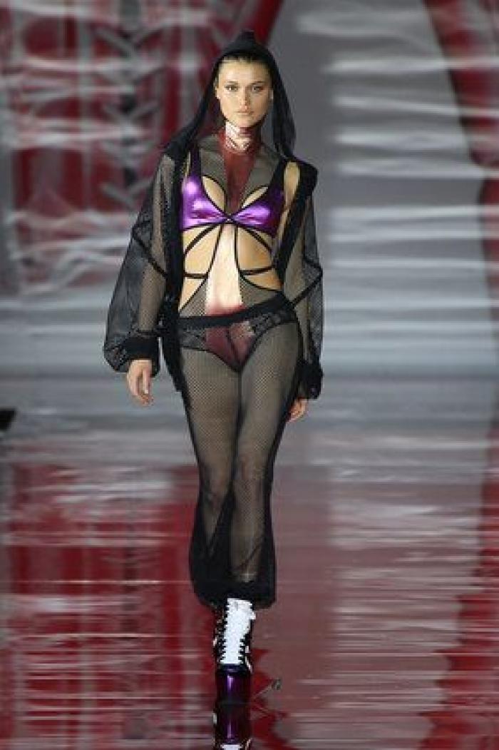 La imponente lencería de Andrés Sardá llega a la 61º MBFWM (FOTOS)