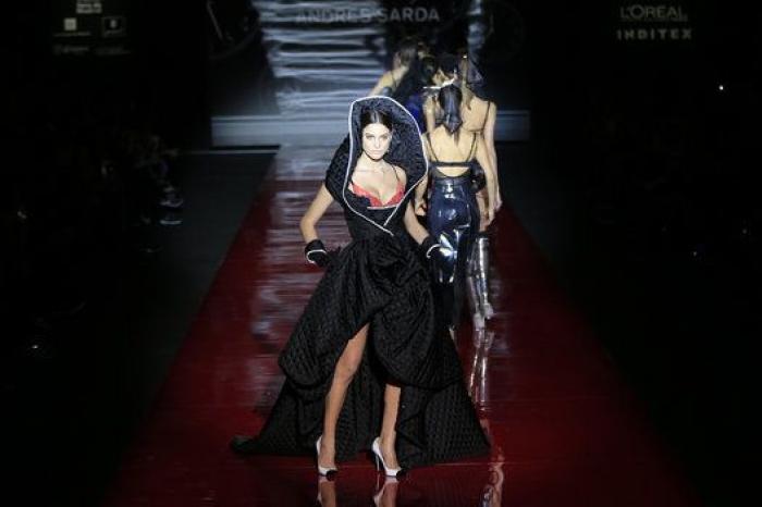 La imponente lencería de Andrés Sardá llega a la 61º MBFWM (FOTOS)