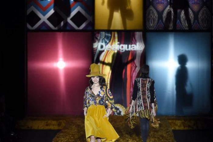 Abrigos que son tiendas de campañas: el desfile de Gómez, ganador del Samsung Ego Innovation Project (FOTOS)