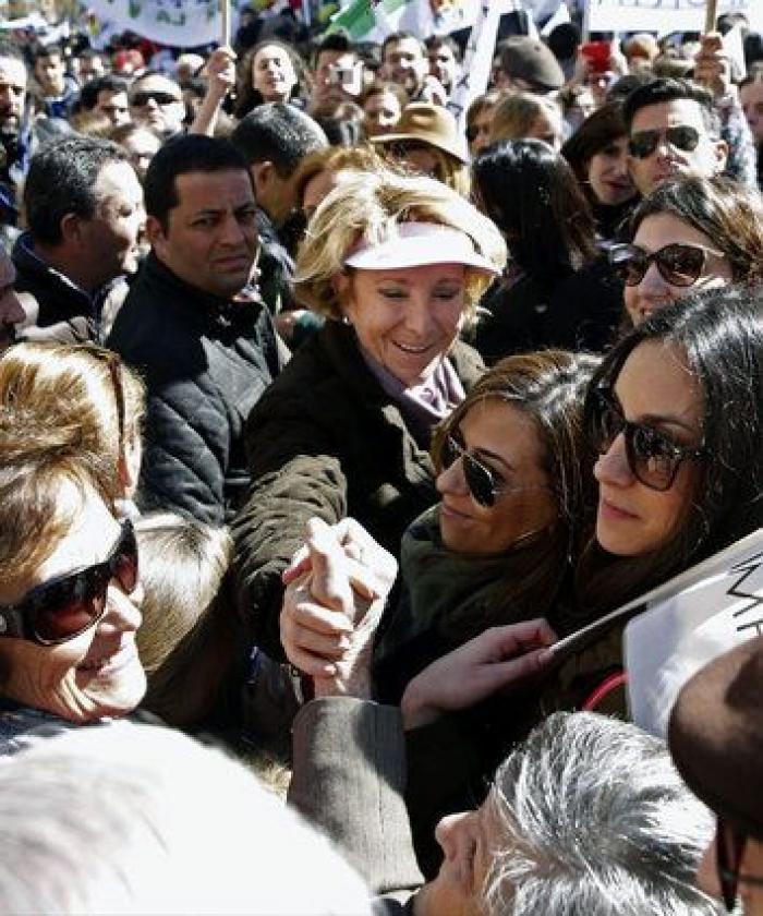 Suárez Illana: "Hay que ayudar a las mujeres que tienen que decidir si quieren ser madres de un niño vivo o muerto"