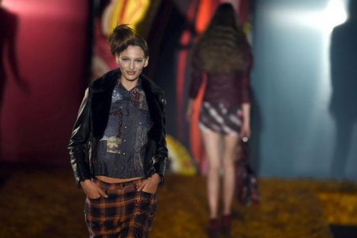 Abrigos que son tiendas de campañas: el desfile de Gómez, ganador del Samsung Ego Innovation Project (FOTOS)