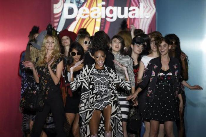 Abrigos que son tiendas de campañas: el desfile de Gómez, ganador del Samsung Ego Innovation Project (FOTOS)