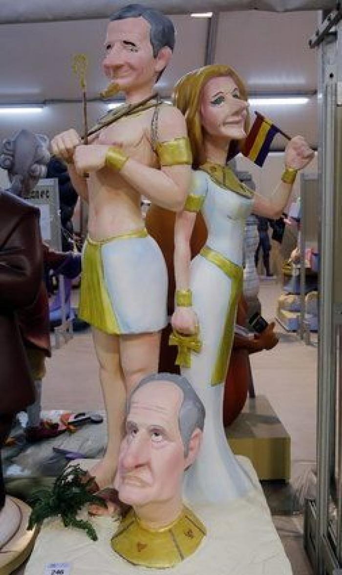 Pablo Iglesias y el 'pequeño Nicolás', protagonistas de la sátira fallera (FOTOS)