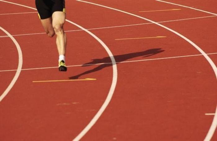 "Ya no tiene que significar ir en silla de ruedas": la historia de dos jóvenes con Esclerosis Múltiple