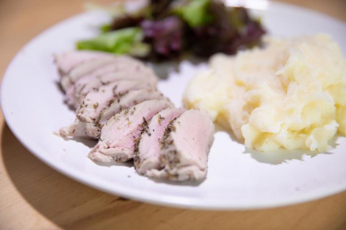 Recetas fáciles: trucha especiada con patatas