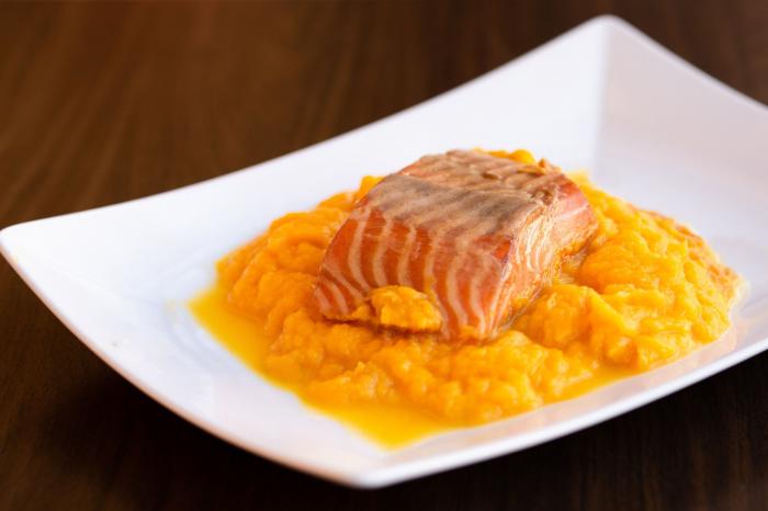 Recetas fáciles: trucha especiada con patatas