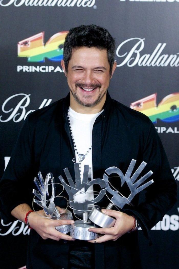 Los vídeos de la actuación por la que acusan a Amaia Montero de ir borracha