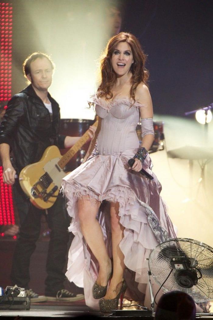 Los vídeos de la actuación por la que acusan a Amaia Montero de ir borracha