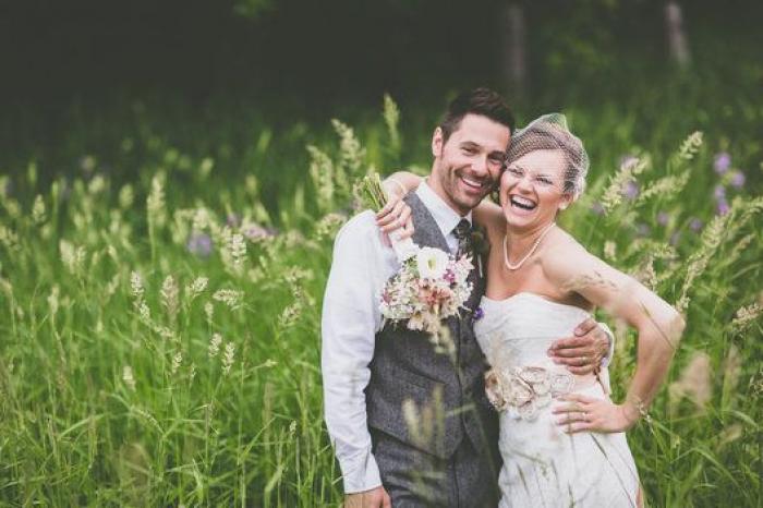 Julia Nakamatsu, mujer de Melendi, rompe su silencio tras el revuelo que se montó por su boda