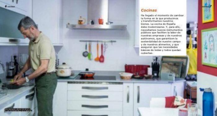 El criticado tuit de Espinar llamando "guapi" a Cifuentes