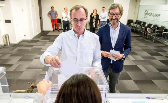 La drástica respuesta de Quim Torra tras escuchar lo que le dijo Casado a Piqueras