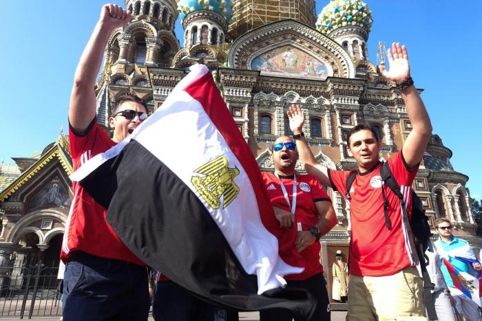 Al menos tres heridos en una pelea por una entrada junto al estadio del Argentina-Croacia