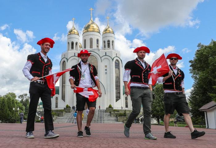 Al menos tres heridos en una pelea por una entrada junto al estadio del Argentina-Croacia