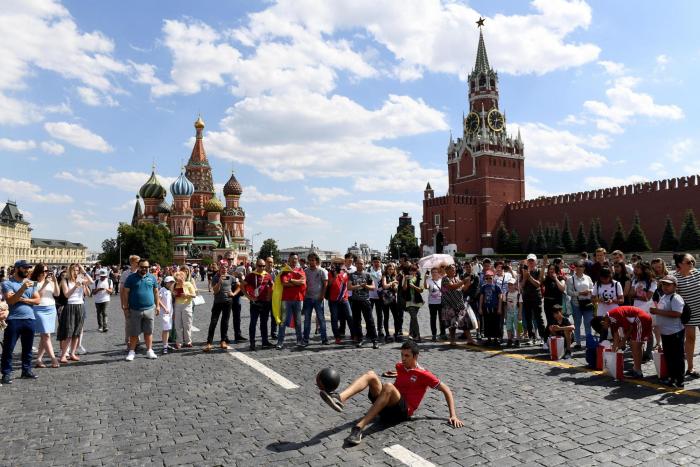 Al menos tres heridos en una pelea por una entrada junto al estadio del Argentina-Croacia