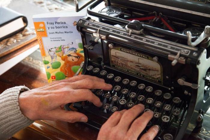 Juan Muñoz Martín, autor de 'Fray Perico y su borrico': "Estamos educando a los niños como unos malcriados"