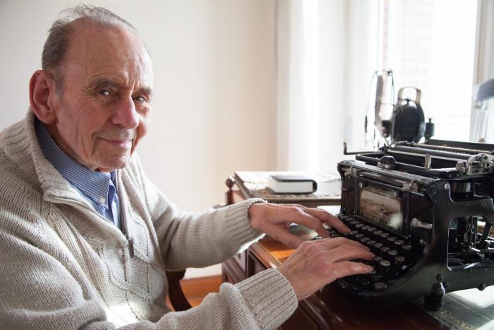 Juan Muñoz Martín, autor de 'Fray Perico y su borrico': "Estamos educando a los niños como unos malcriados"