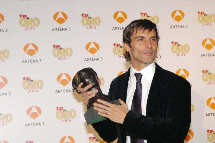 Recuperan un vídeo de Jesús Vázquez y Alba Flores hace 30 años y todo el mundo hace el mismo comentario