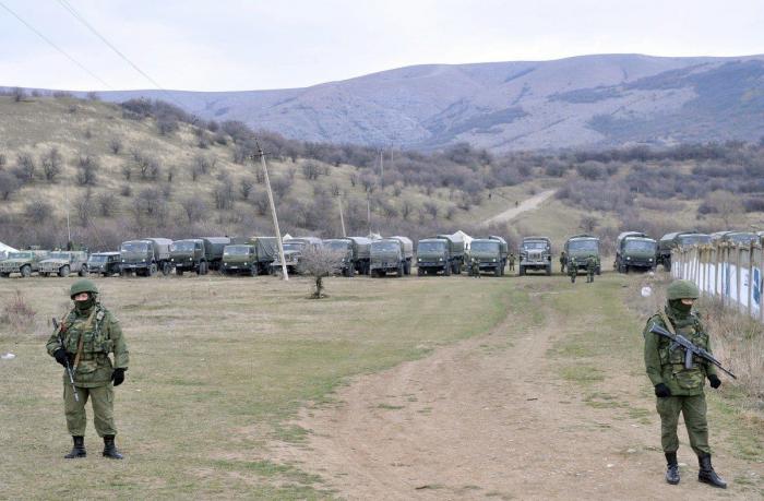 El aeropuerto de Donetsk, reducido a una carcasa calcinada tras meses de bombardeos
